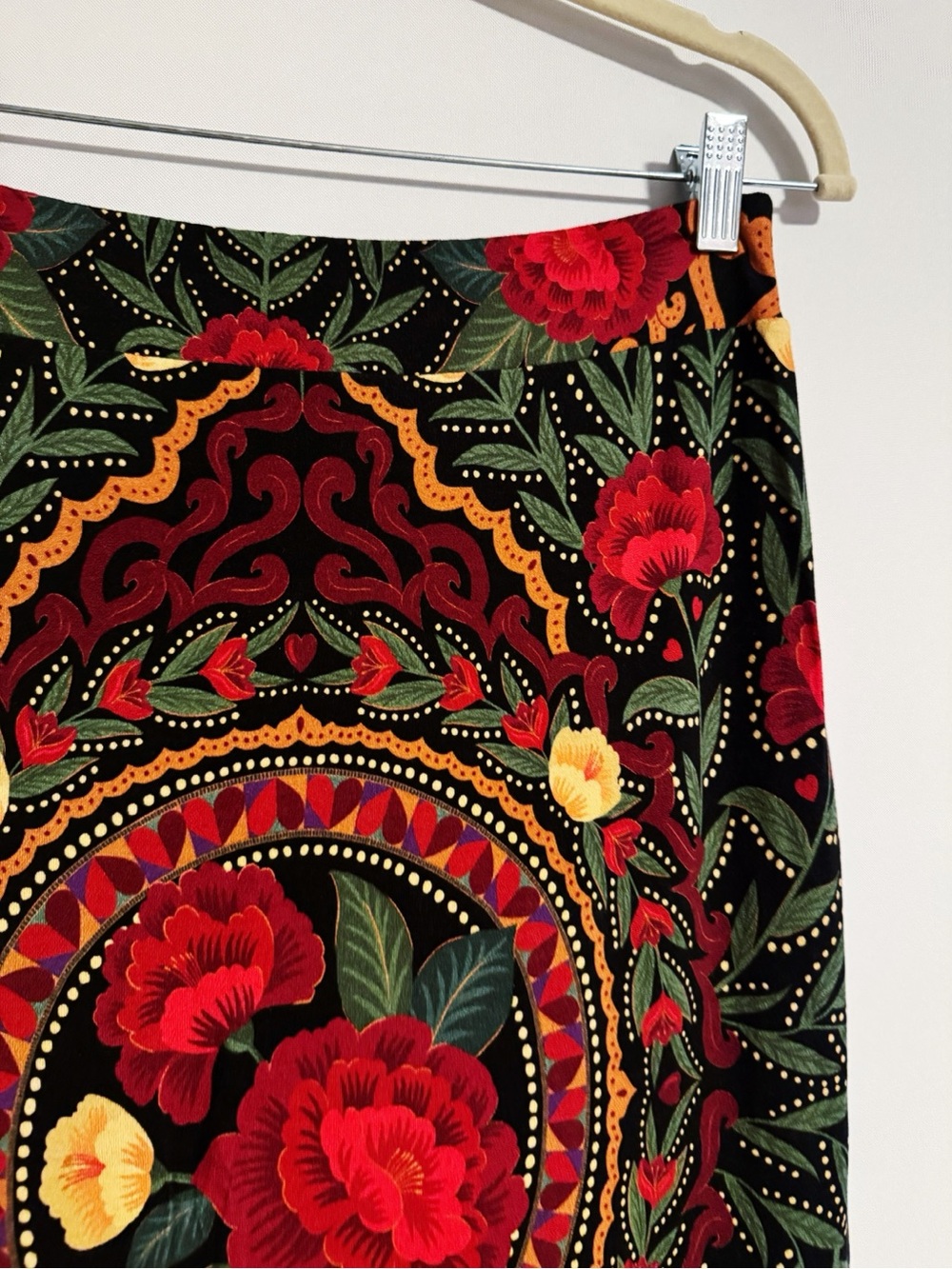 Farm Rio for Anthropologie - Naia Slim Midi Skirt - Picture 5 of 7
